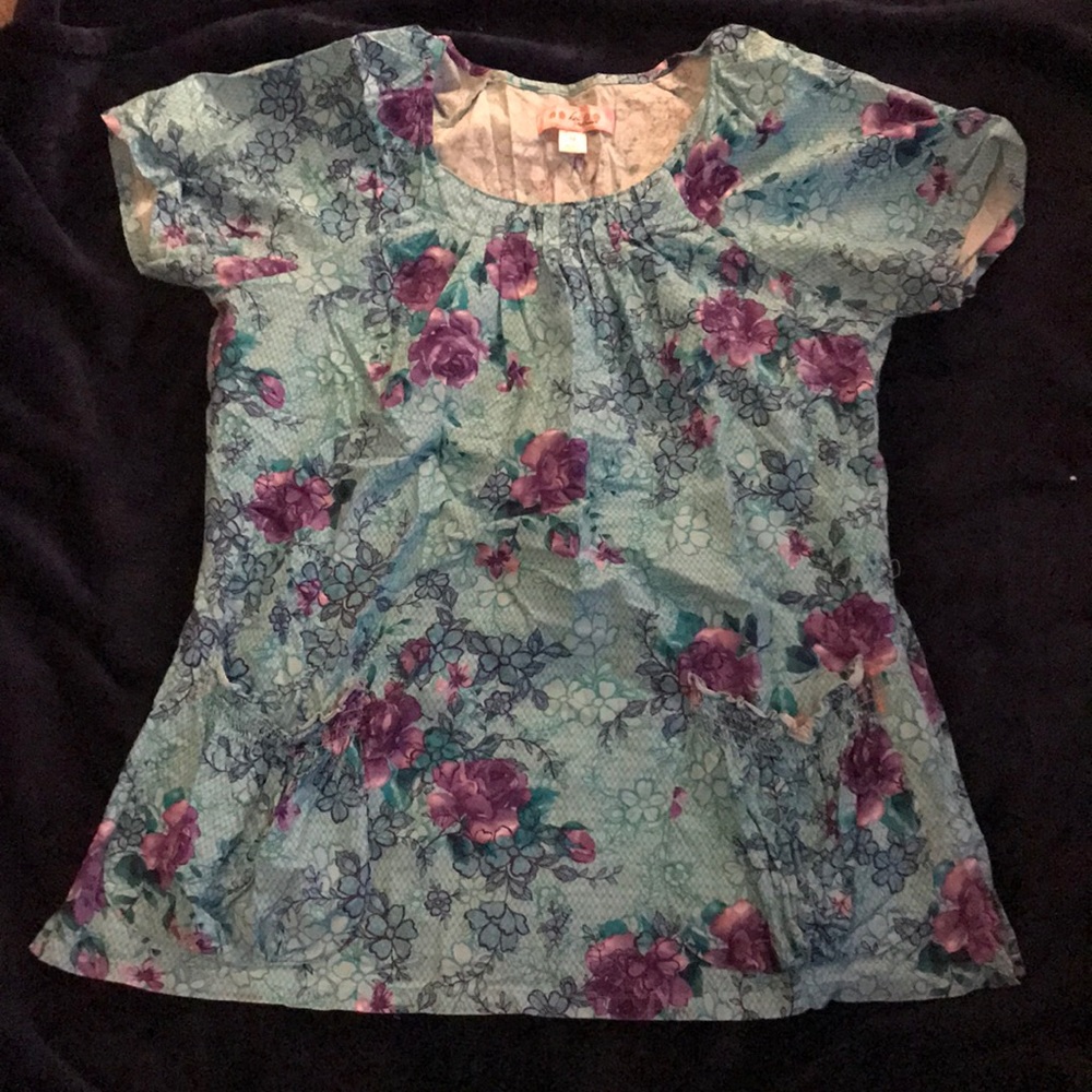 Scrub top